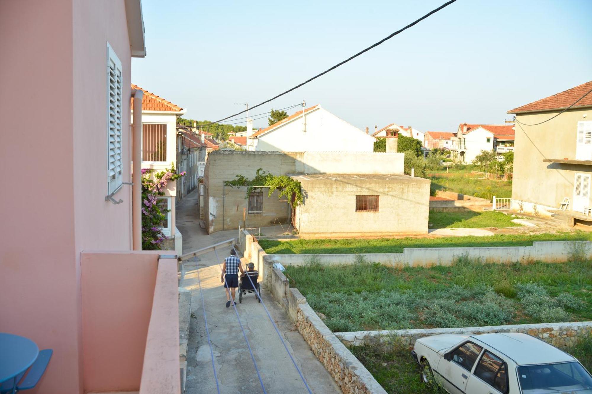 Apartments Lonic Kukljica Szoba fotó