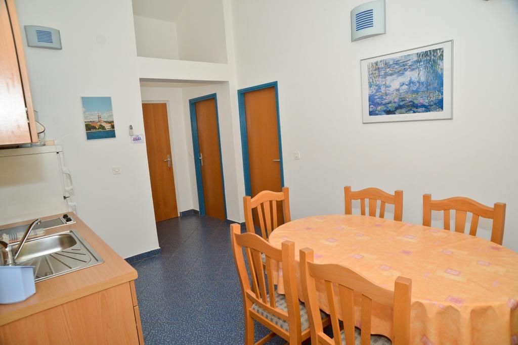 Apartments Lonic Kukljica Kültér fotó