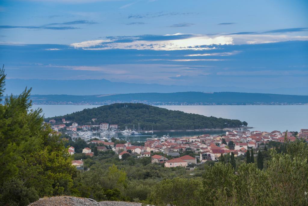Apartments Lonic Kukljica Kültér fotó