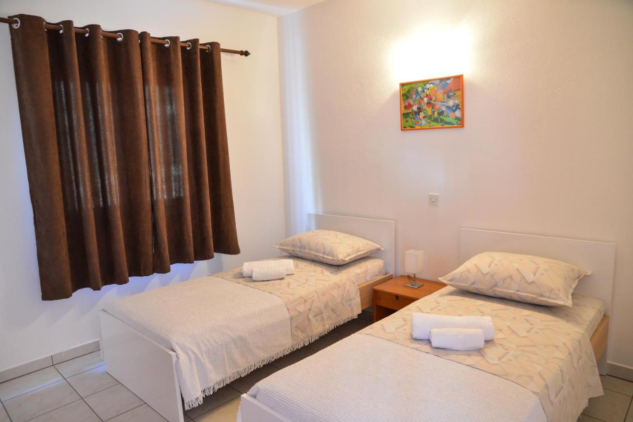 Apartments Lonic Kukljica Kültér fotó