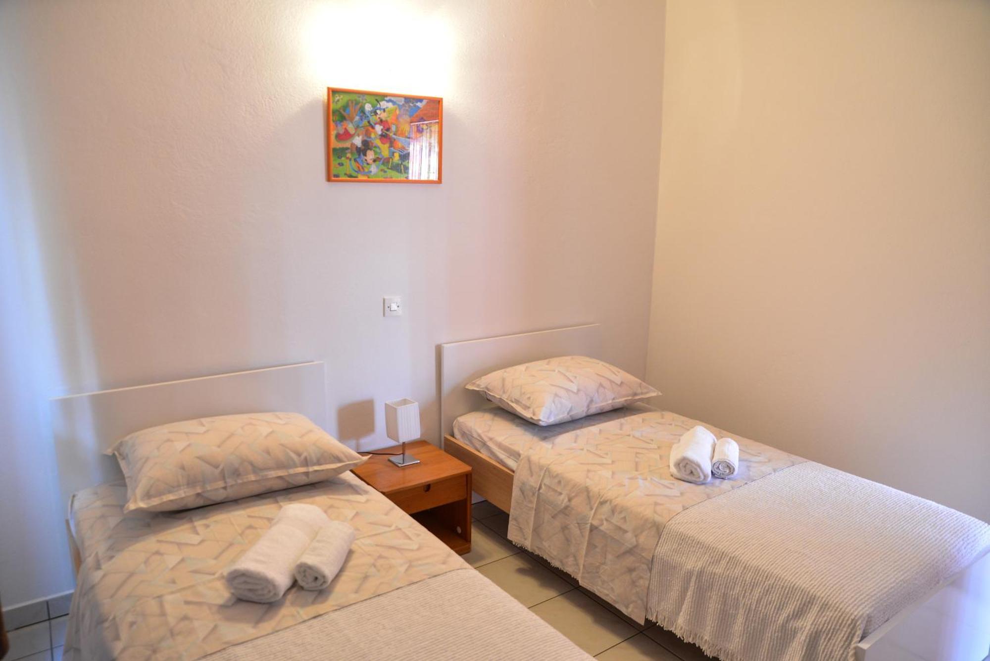 Apartments Lonic Kukljica Kültér fotó