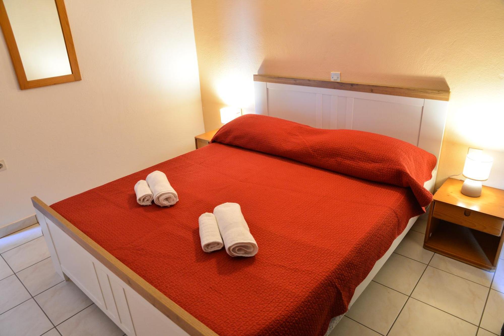 Apartments Lonic Kukljica Kültér fotó